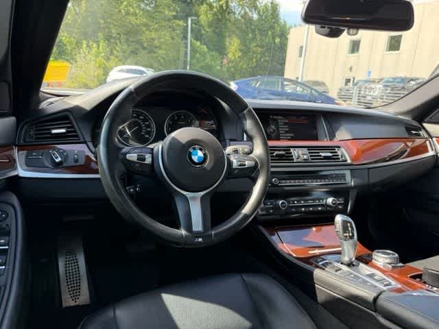 Used 2014  BMW 528i xDrive image 12