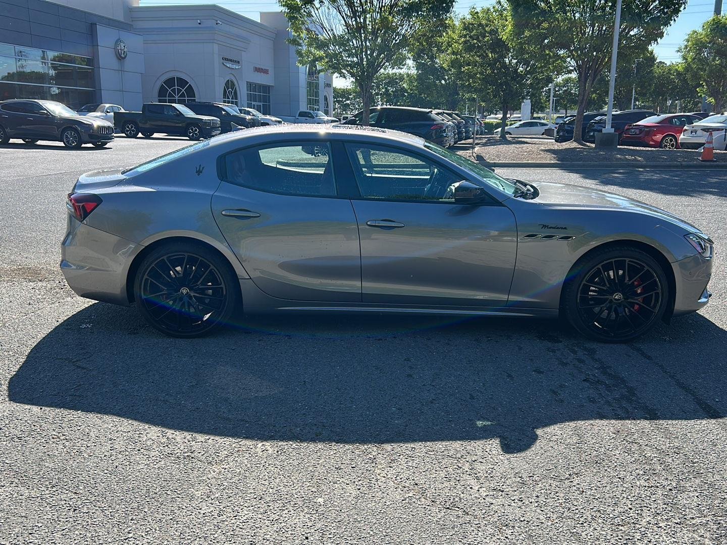 Used 2022 Grigio Metallic Maserati Modena image 6