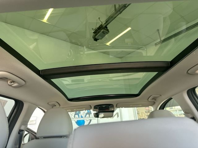 Used 2025 Gray Hyundai Limited image 18