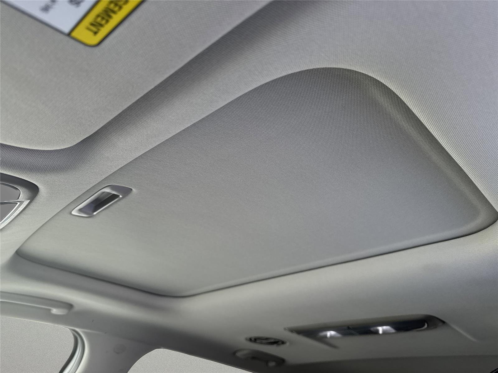 Used 2025 Glacial White Pearl Kia S image 38
