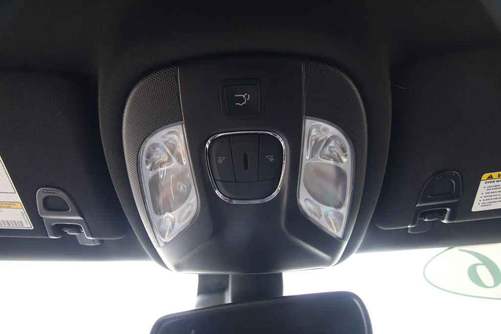 Used 2026 White Jeep Limited image 36