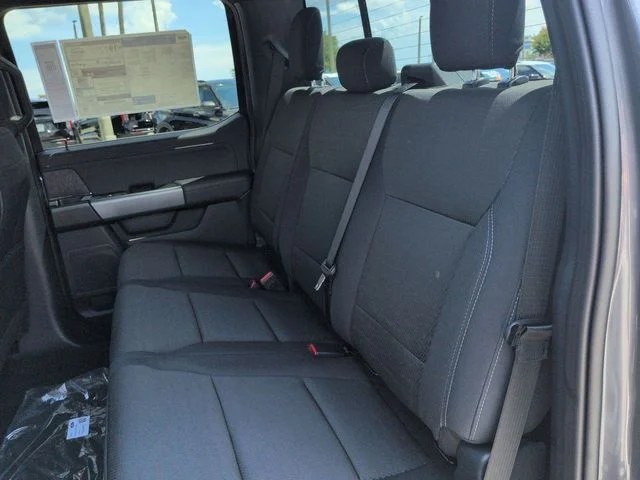 New 2026 Carbonized Gray Metallic Ford XLT image 14