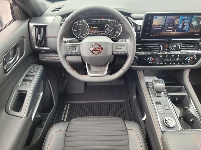 New 2026 Everest White Pearl TriCoat Nissan Rock Creek® image 9