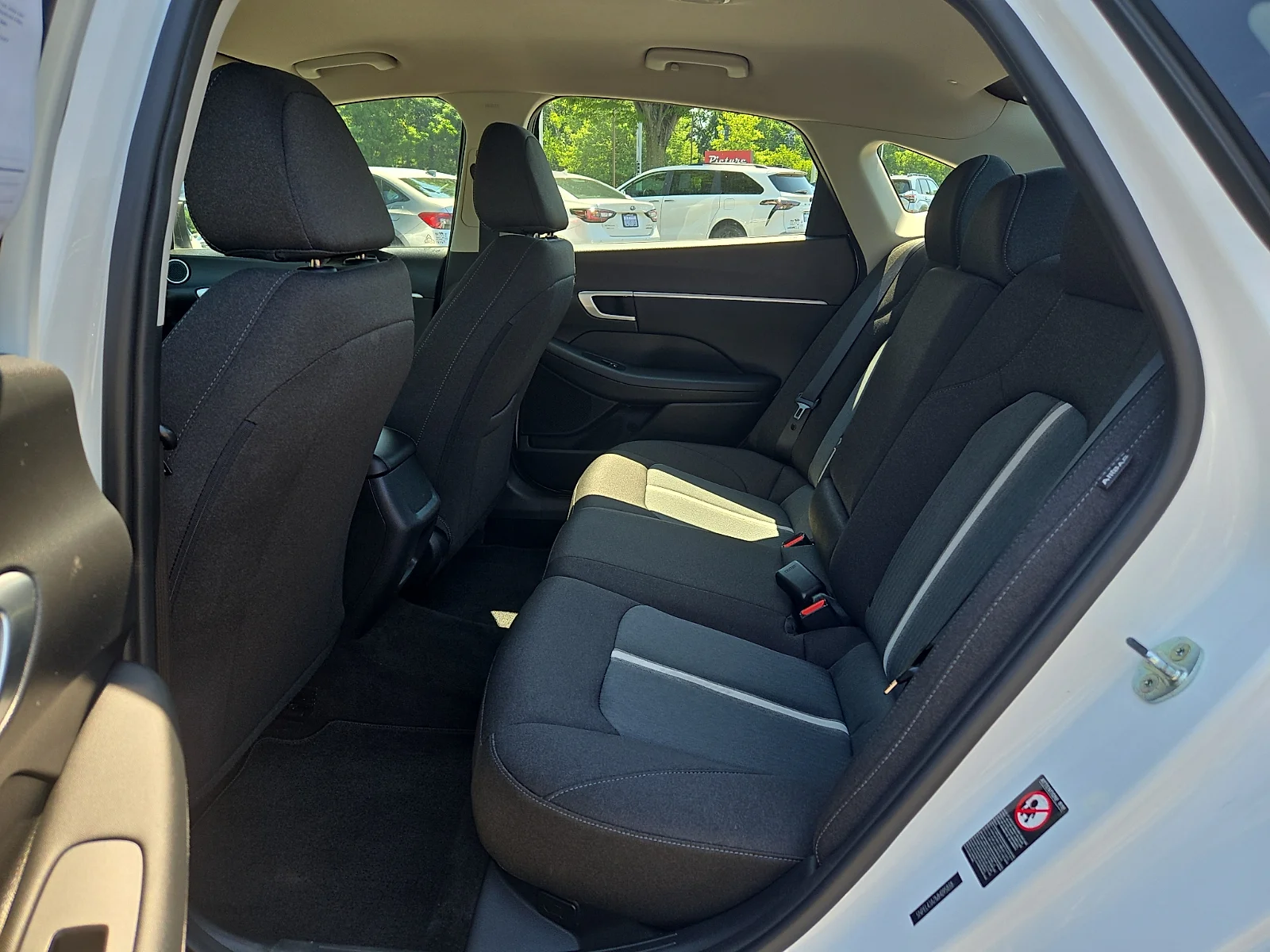 Used 2021 Quartz White - WW8 Hyundai SEL image 10
