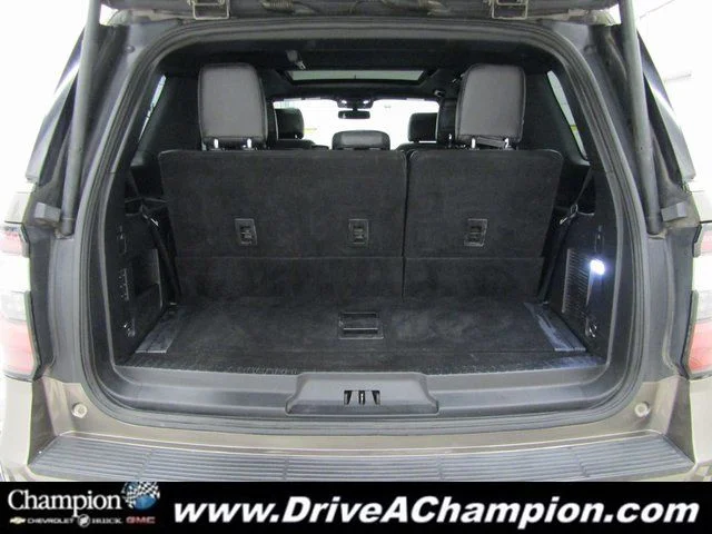 Used 2019 Gray Ford Limited image 16