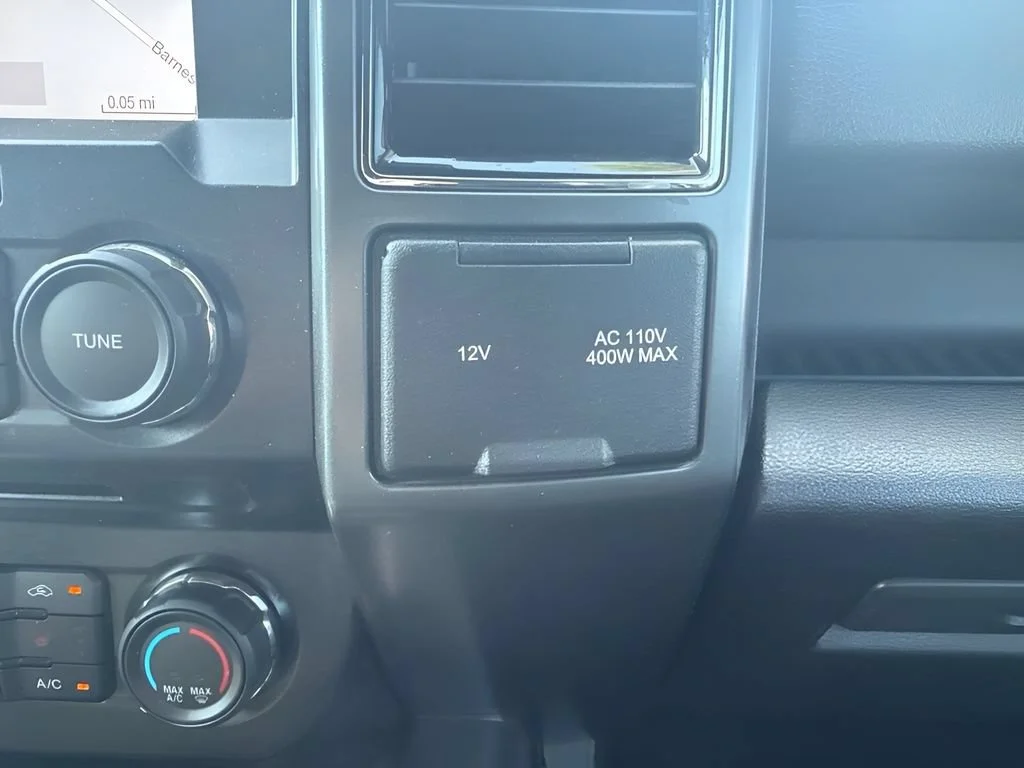 Used 2018 Gray Ford XL image 25