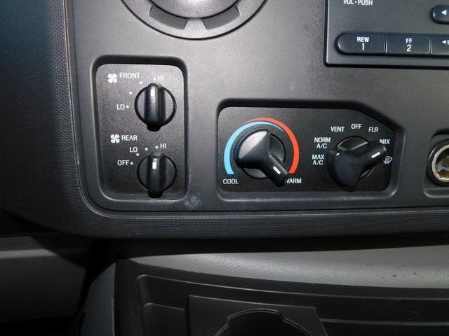 Used 2012 White Ford XLT image 30