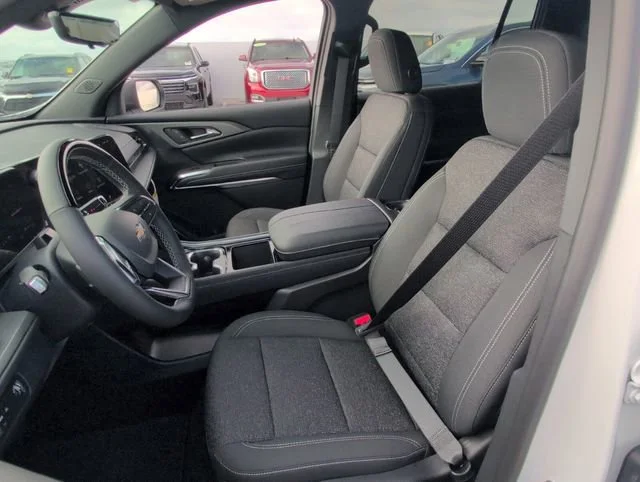 2026 Chevrolet Traverse LT - Photo 7