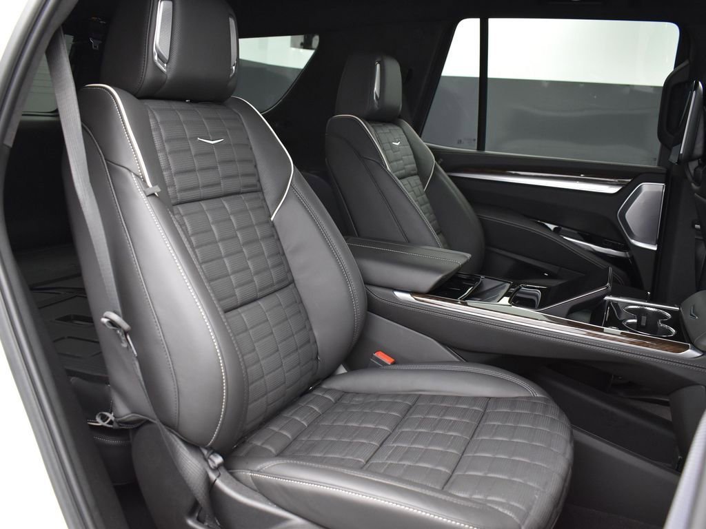 2025 CADILLAC ESCALADE - Image 37