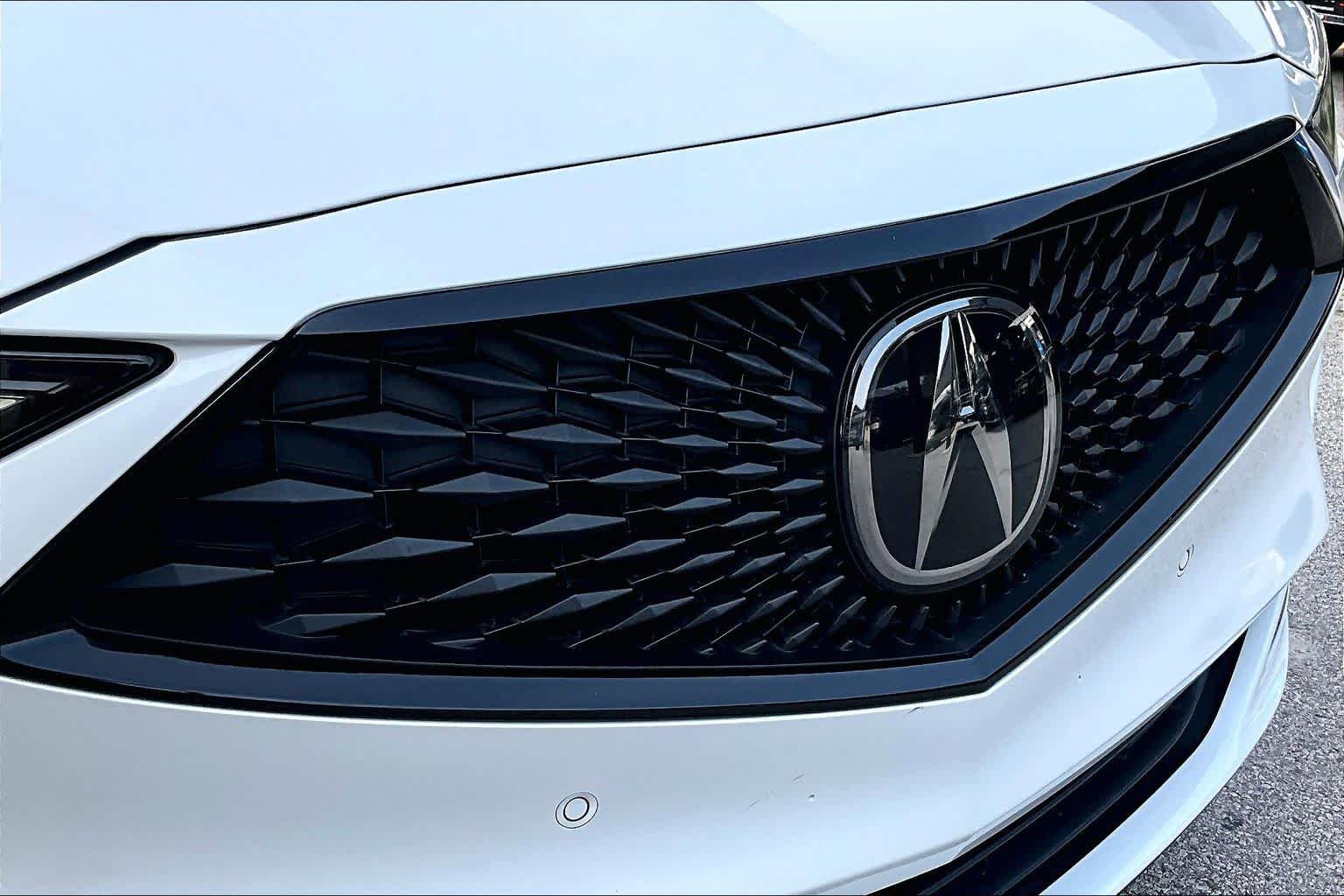 Used 2023 Platinum White Pearl Acura w/A-Spec Package image 30