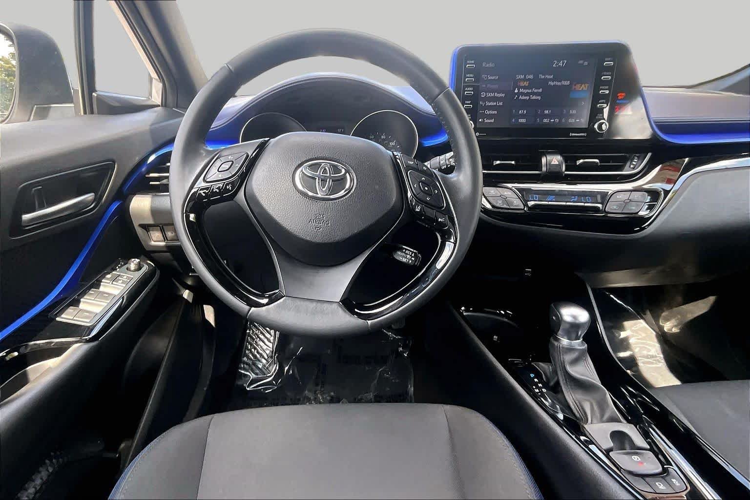 Used 2020 Silver Knockout Metallic Toyota XLE image 6