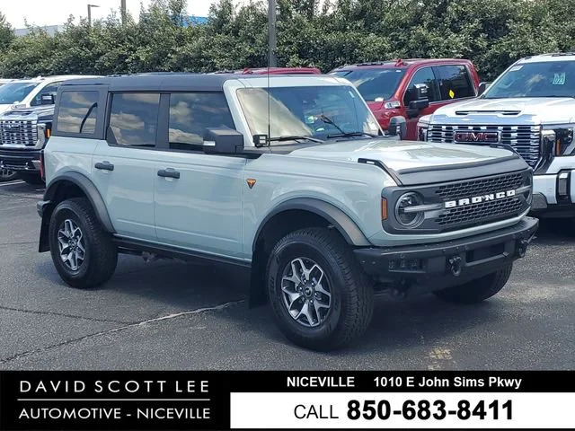 2022 Ford Bronco Badlands 4x4's photo