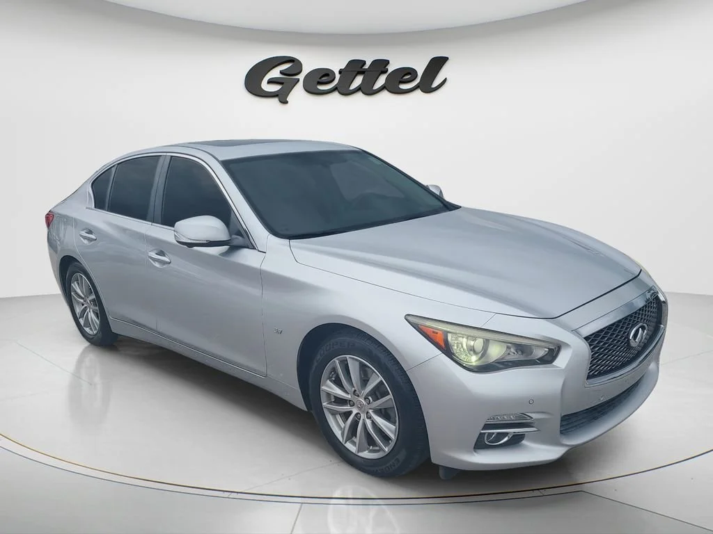 Used 2014 Silver INFINITI Premium image 3