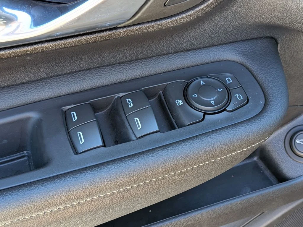 Used 2024 Black GMC Denali image 13