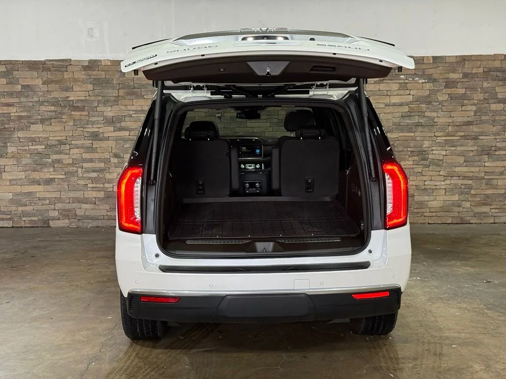 Used 2024 White Frost GMC Denali image 8