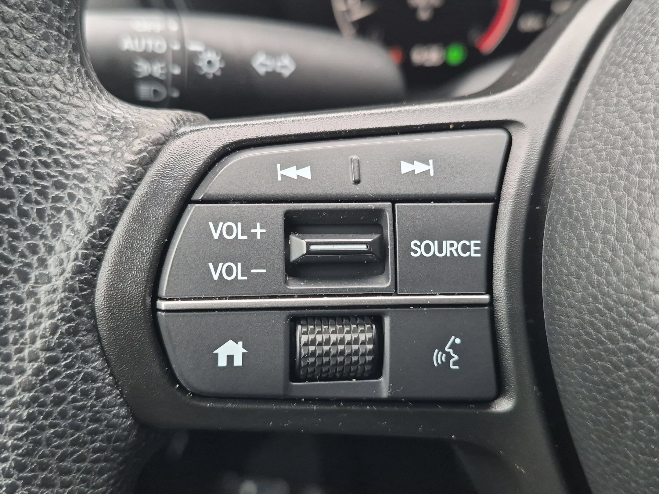 2024 Honda CR-V EX - Photo 15