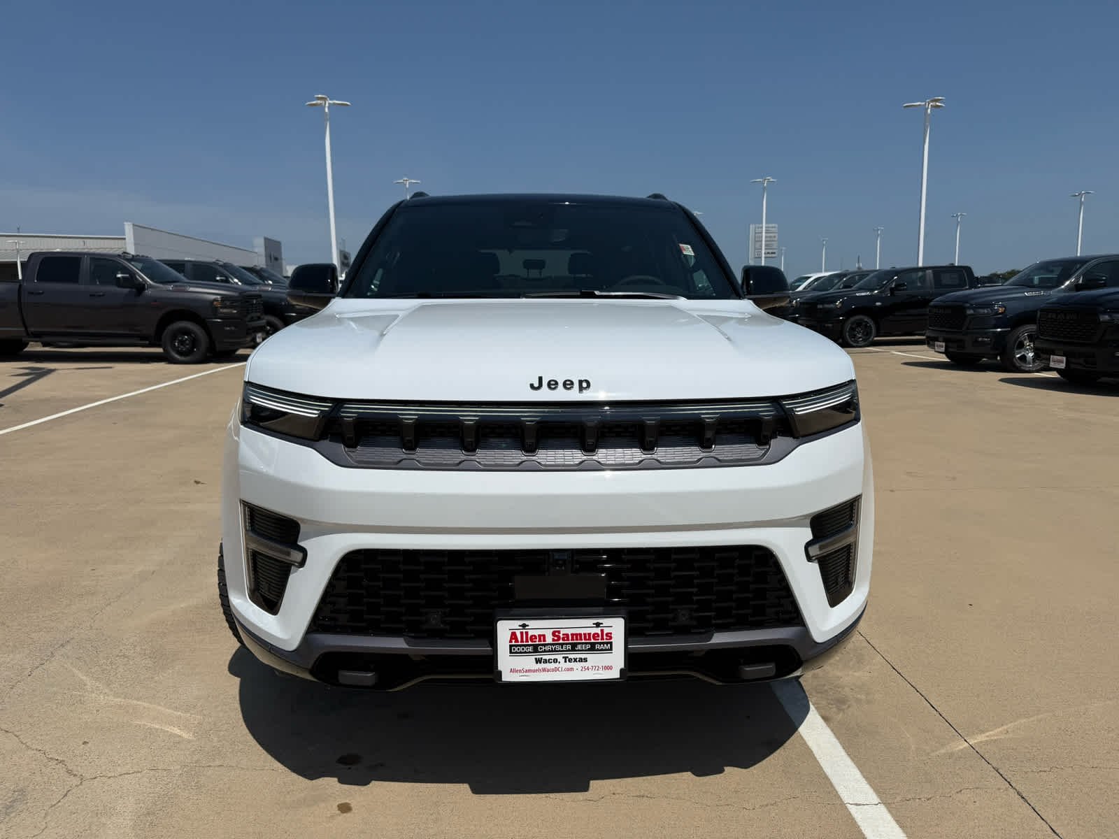 New 2026 Bright White Clearcoat Jeep Upland image 3