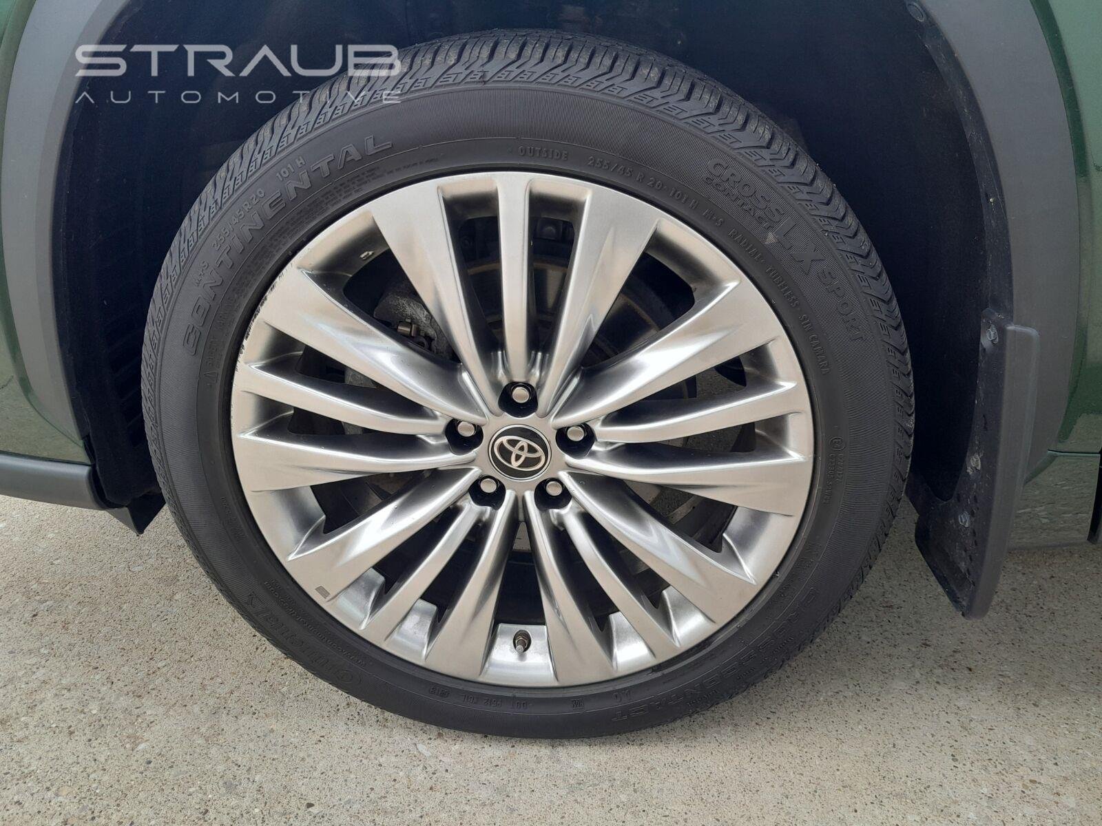 2023 Toyota Highlander Platinum - Photo 9