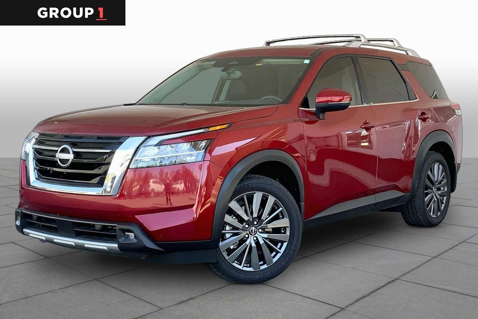 2022 Nissan Pathfinder SL