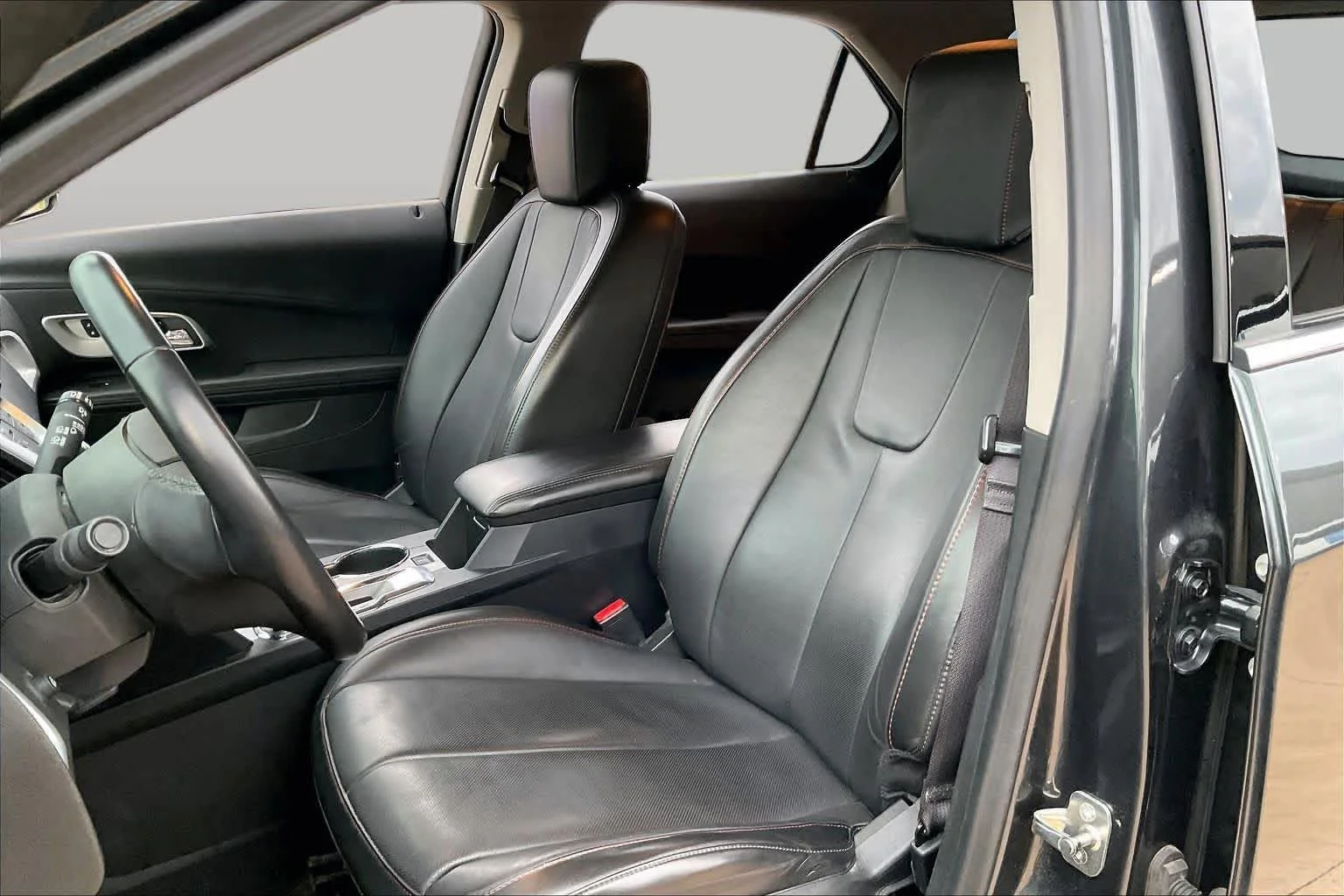 Used 2017 Nightfall Gray Metallic Chevrolet Premier image 8