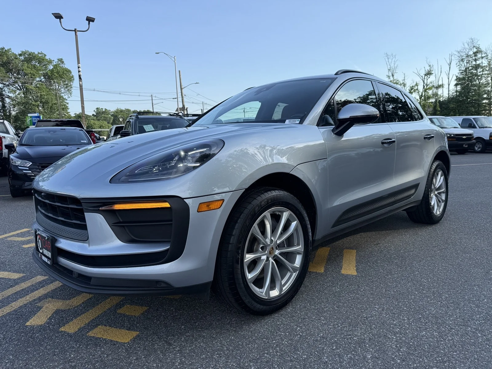 Used 2022 Dolomite Silver Metallic Porsche AWD image 3