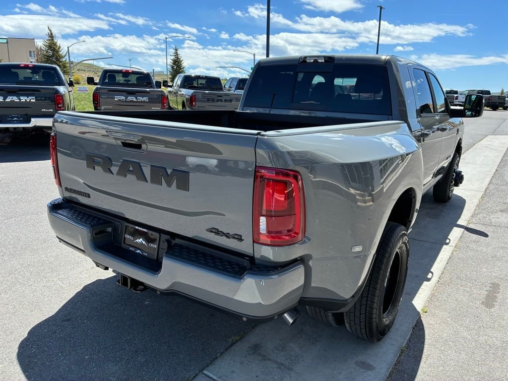 New 2026 Ceramic Gray Clear-Coat Exterior Paint RAM Laramie image 7