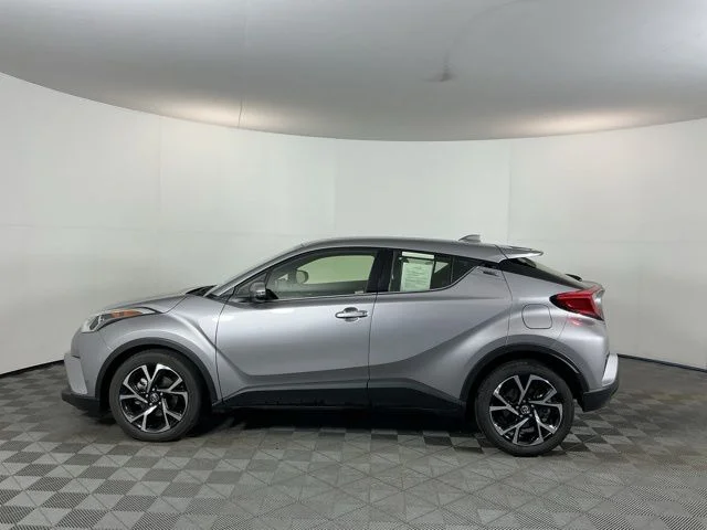 Used 2019 Silver Toyota Limited image 8