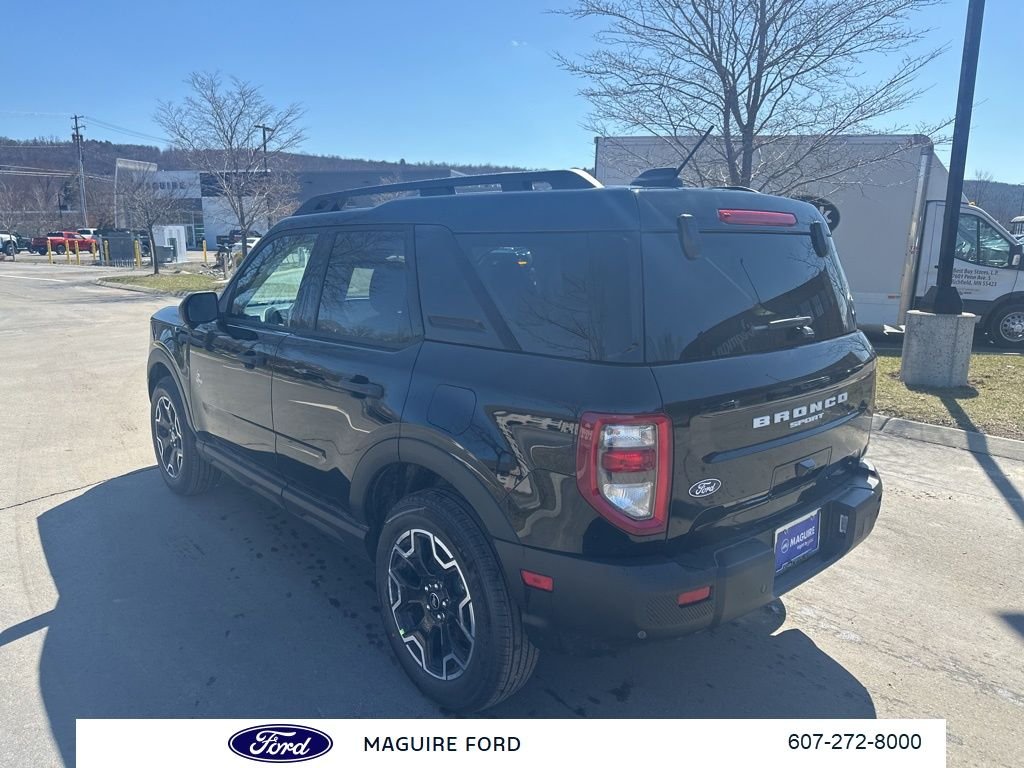 New 2026 Shadow Black Ford Outer Banks® image 6