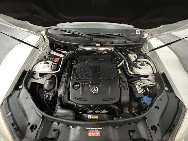 Used 2015 Black Mercedes-Benz GLK 350 image 21