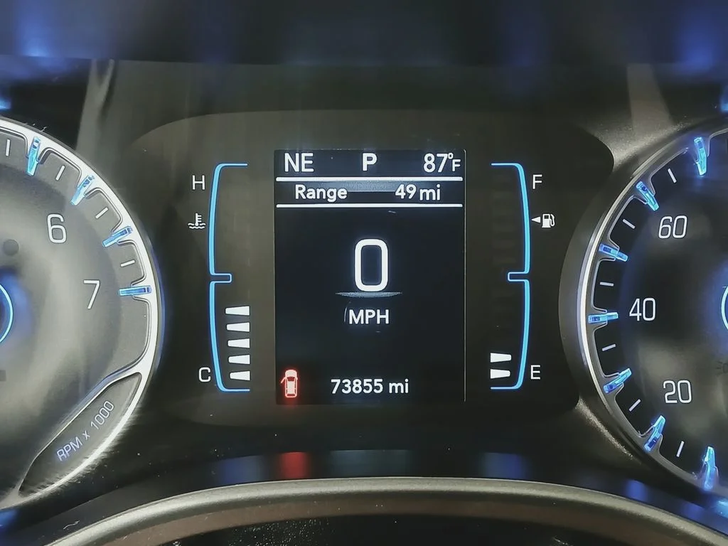 Used 2024 Black Chrysler LX image 30