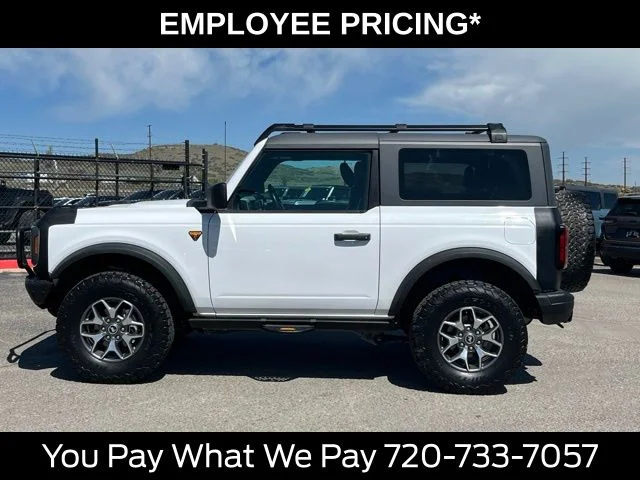 Used 2021 White Ford Badlands image 2
