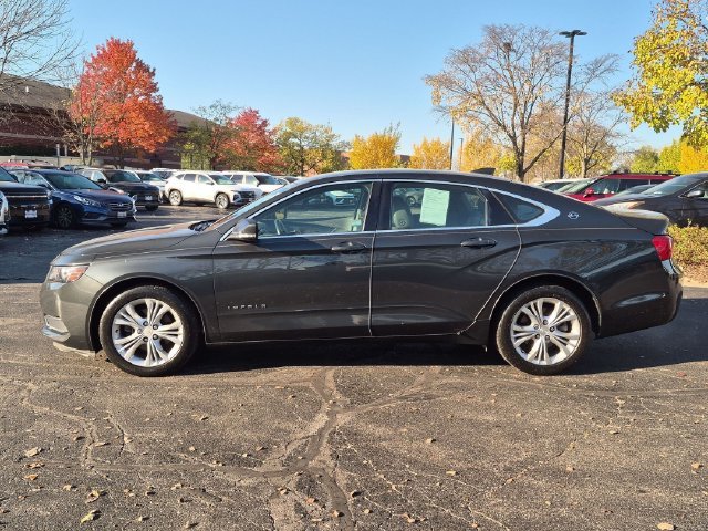 Used 2015 Gray Chevrolet LT image 4