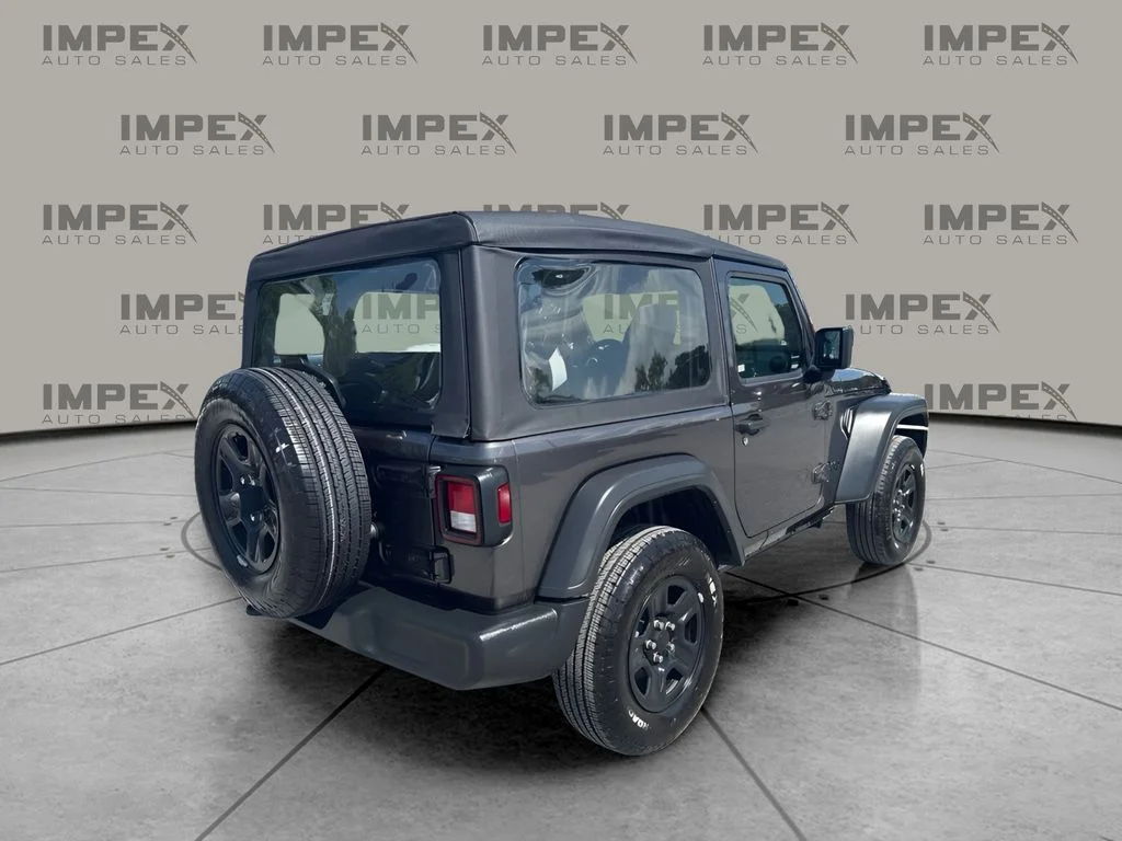 Used 2025 Gray Jeep Sport image 3