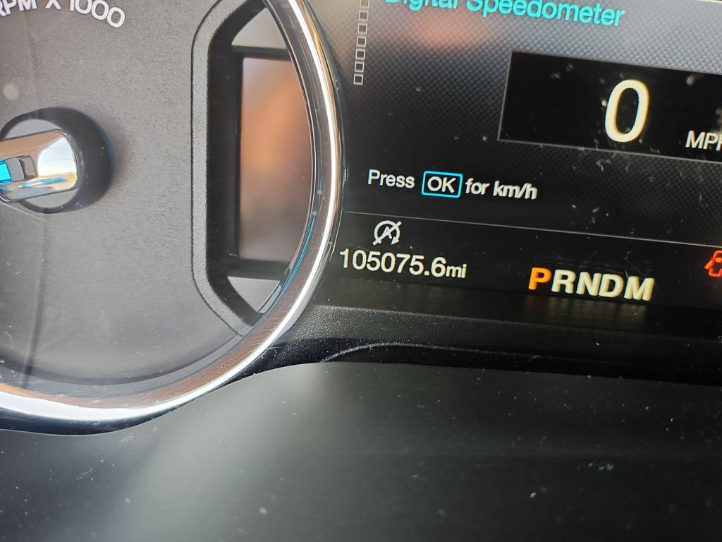 Used 2019 White Ford Platinum image 19
