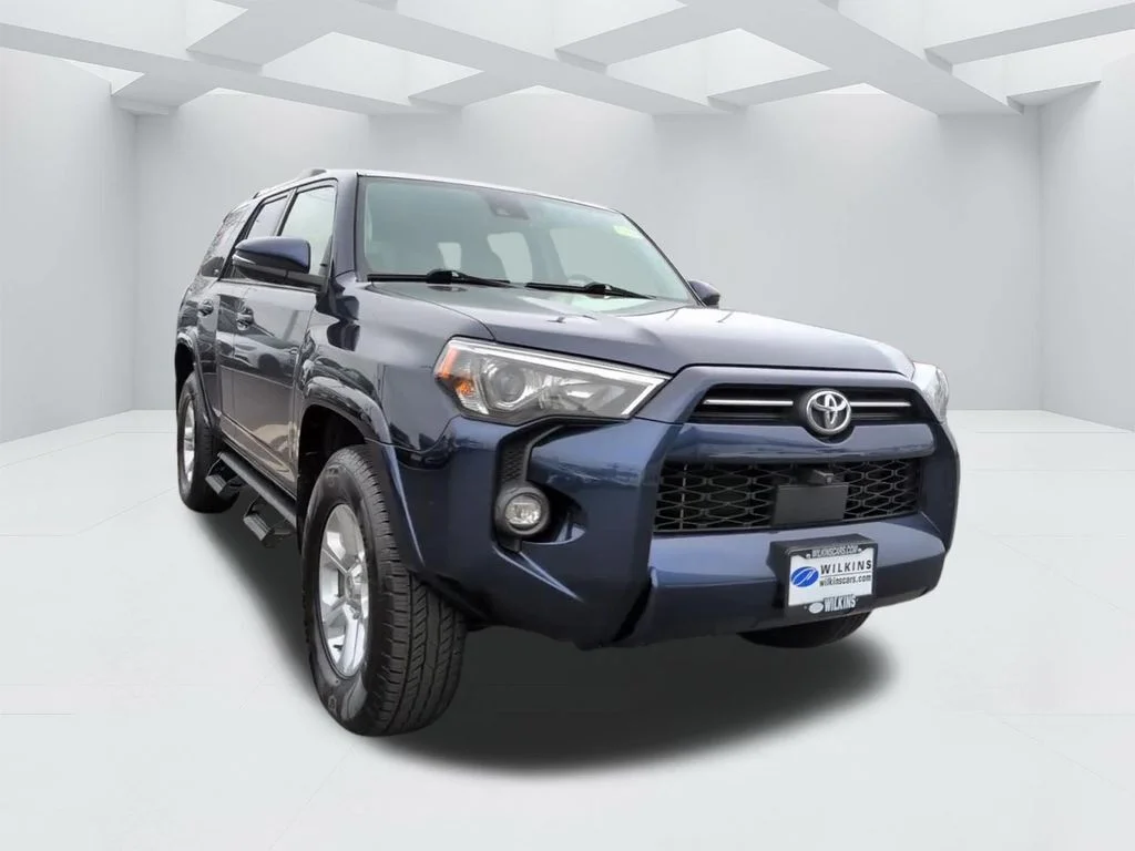 Used 2022 Blue Toyota SR5 Premium image 3