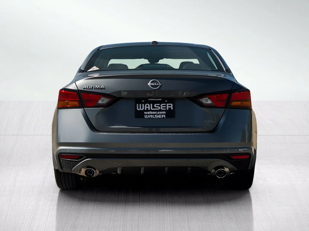 New 2026 Gun Metallic Nissan 2.5 SV image 5