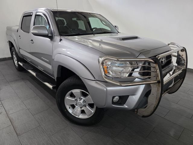 Used 2015 Silver Toyota Base image 7