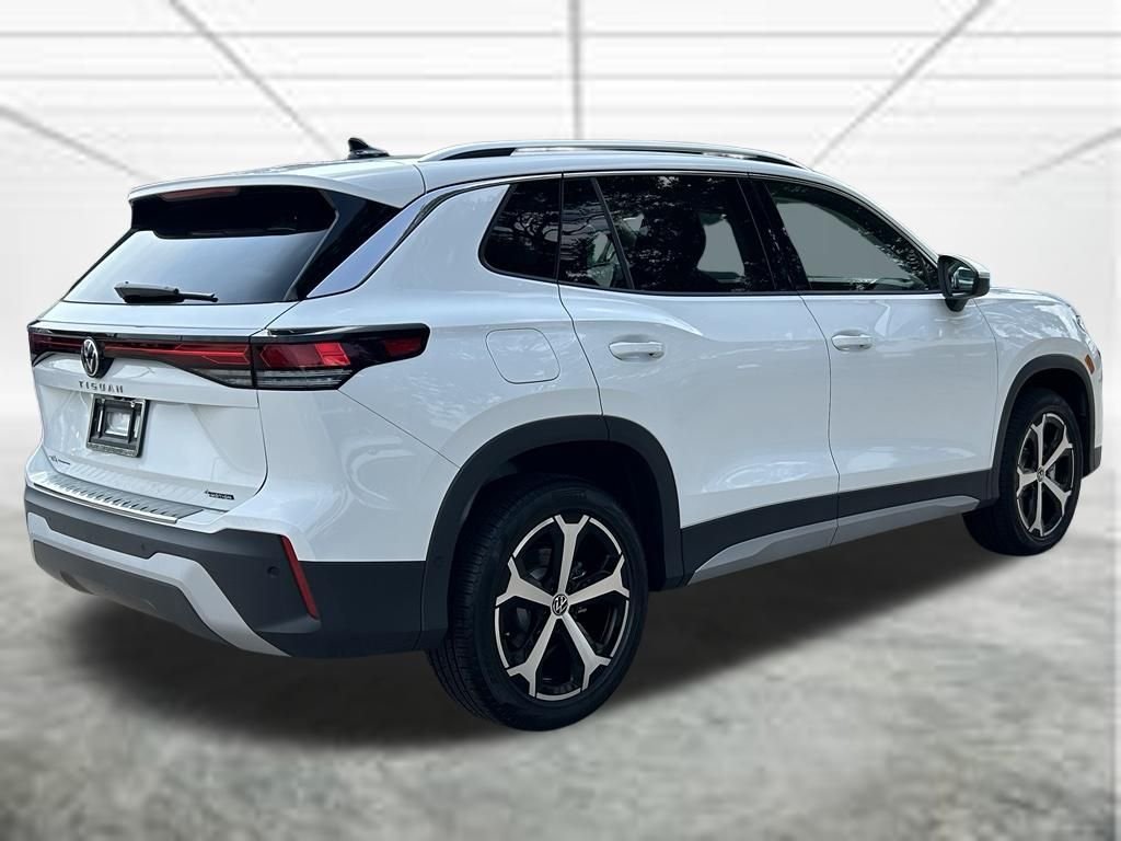 New 2026 White Volkswagen SE image 5