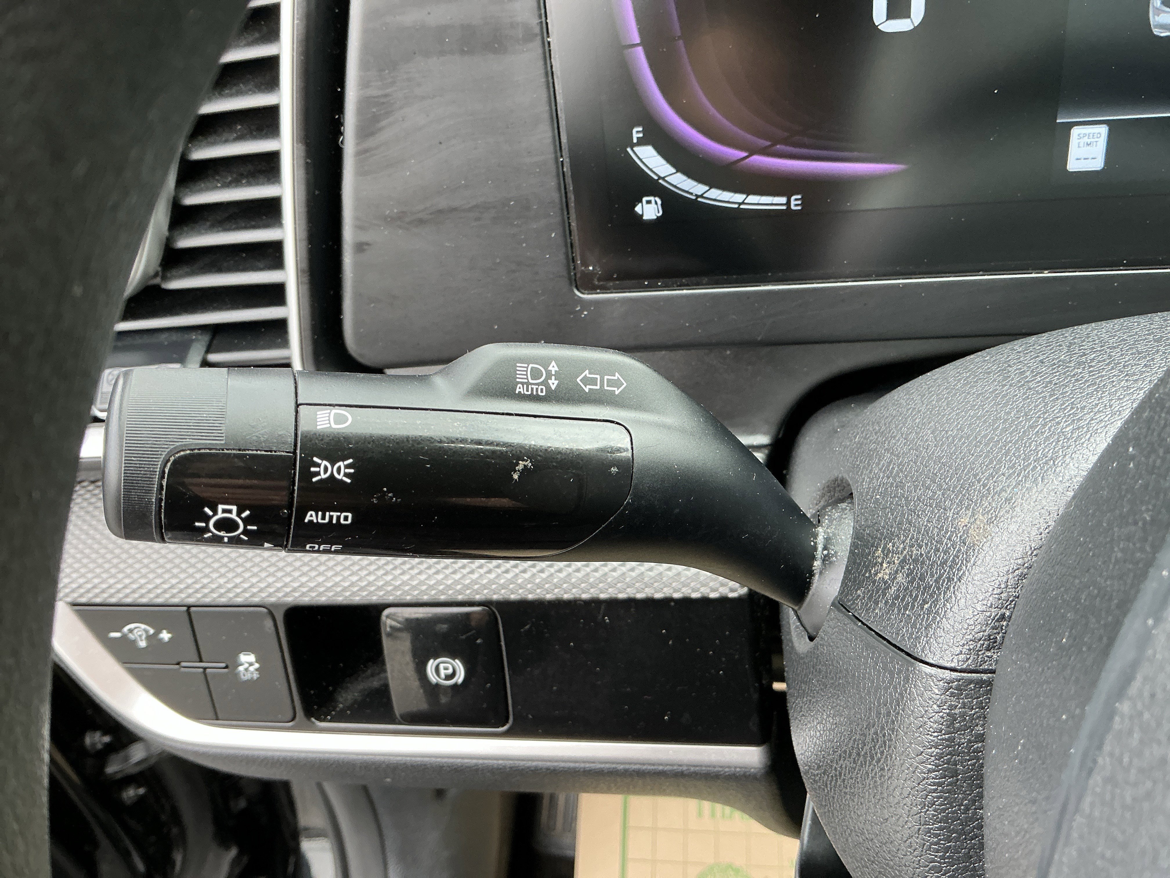 2023 Kia Sportage LX - Photo 20