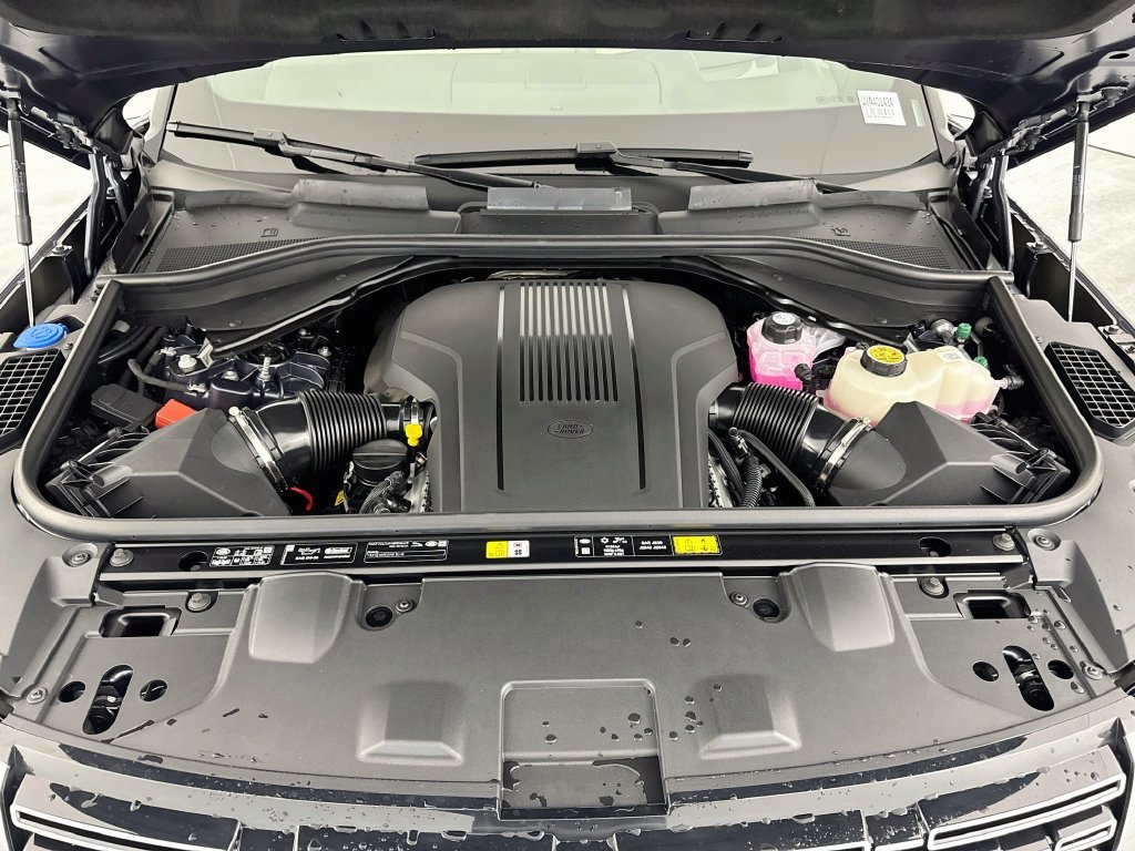 New 2027 Varesine Blue Land Rover Autobiography image 32