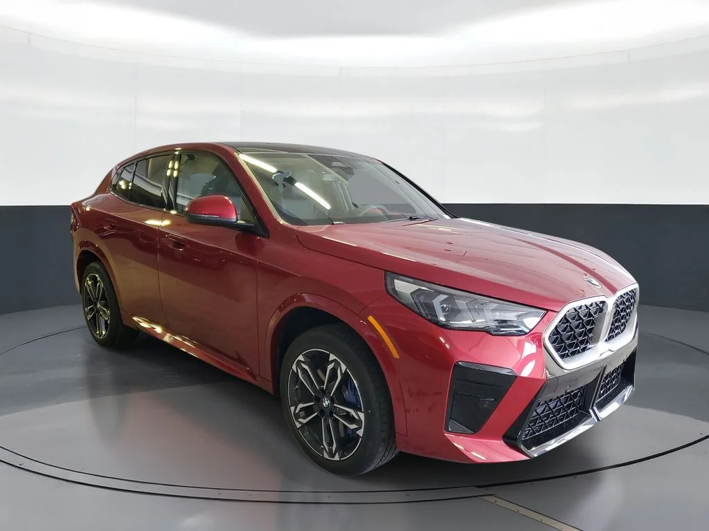 New 2026 Red BMW xDrive28i image 2