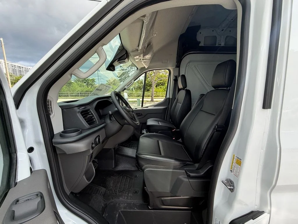 New 2026 White Ford Base image 9