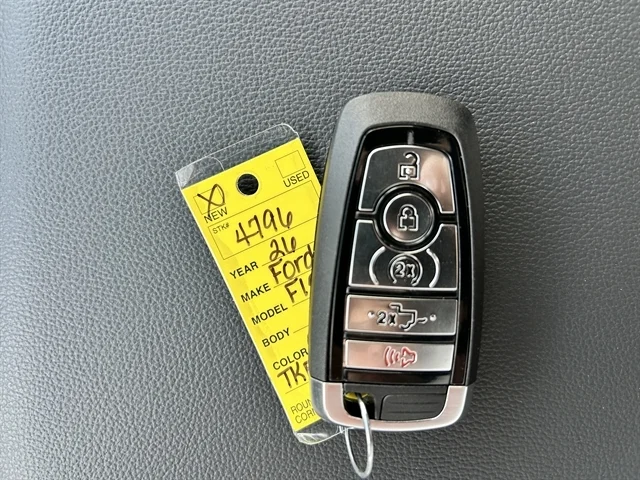 New 2026 Iconic Silver Metallic FORD XLT image 36