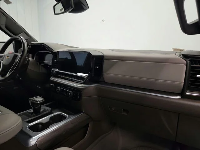 2022 Chevrolet Silverado 1500 LTZ - Photo 29