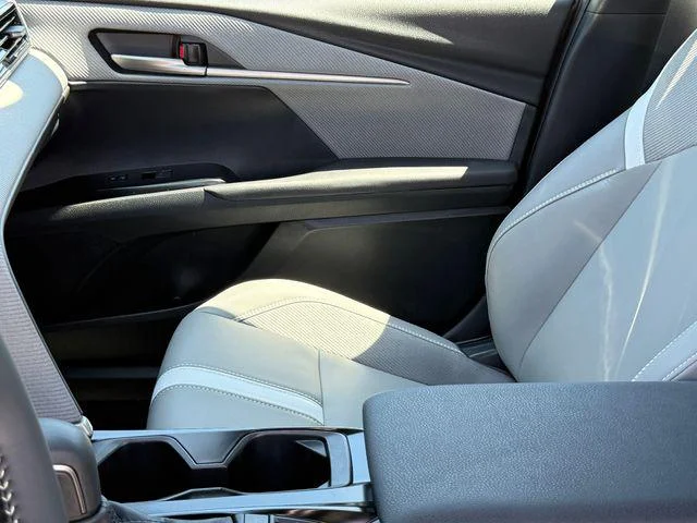 Certified Used 2025 LABRADORITE Toyota SE image 12