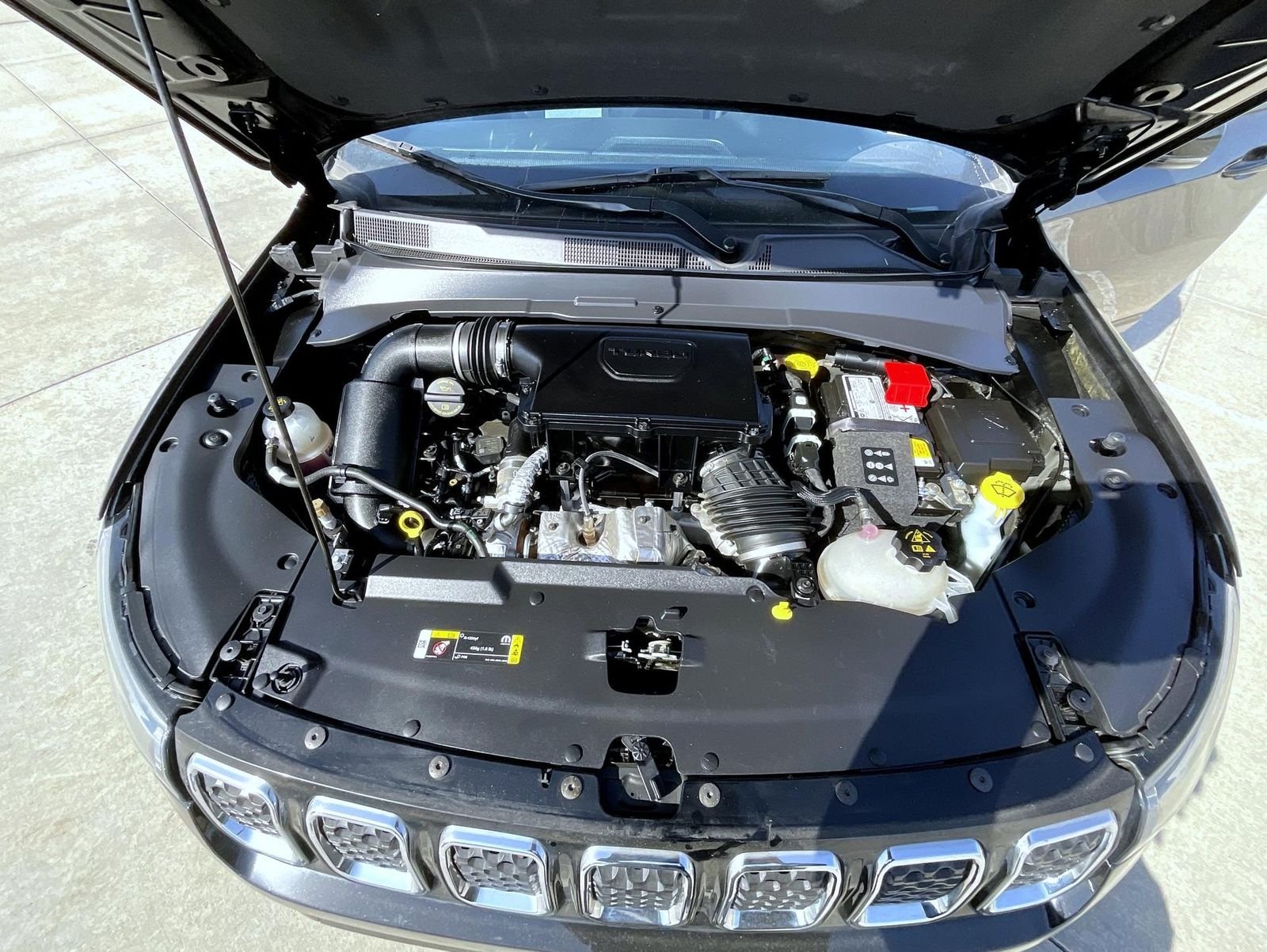 Used 2023 Black Jeep Limited image 24