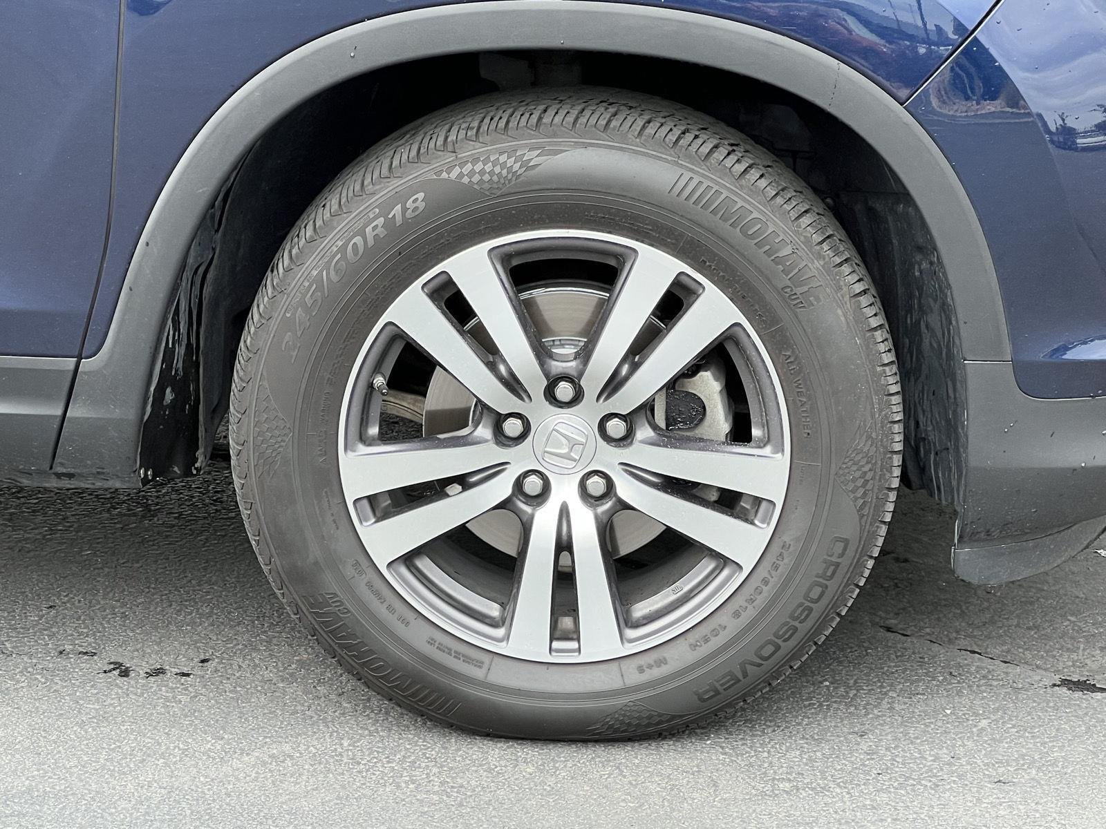 Used 2016 Blue Honda EX-L image 16