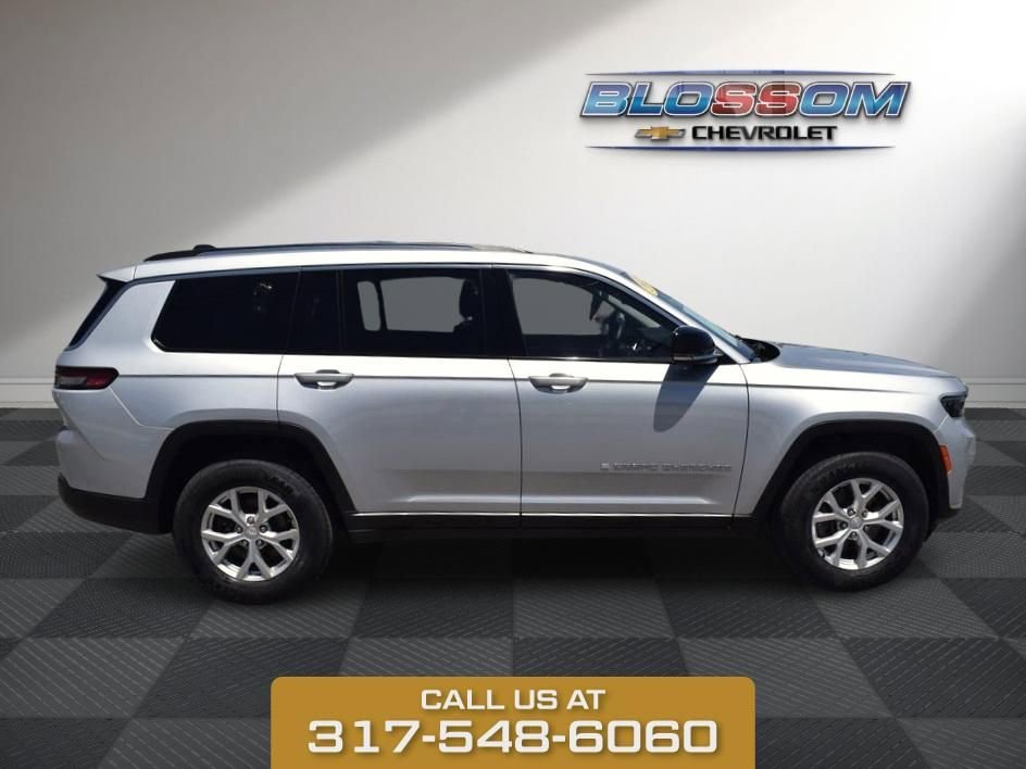 Used 2023 Silver Zynith Jeep Limited image 8