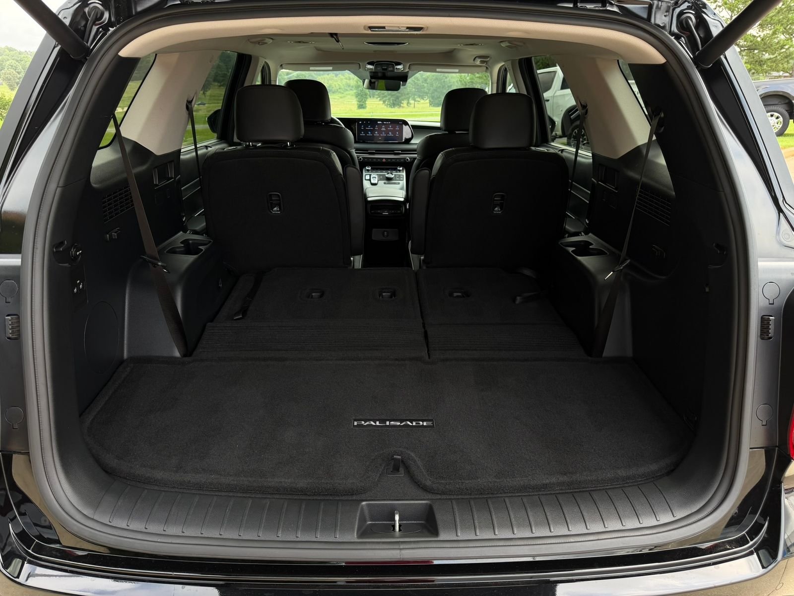 Used 2025 Abyss Black Pearl Hyundai XRT image 31