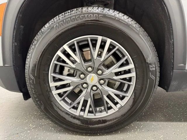 Used 2026 Gray Chevrolet LT image 19